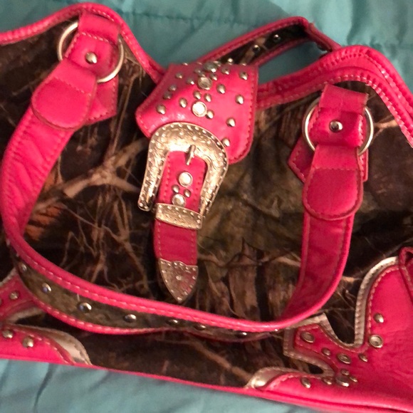 Camo purse - Picture 1 of 2